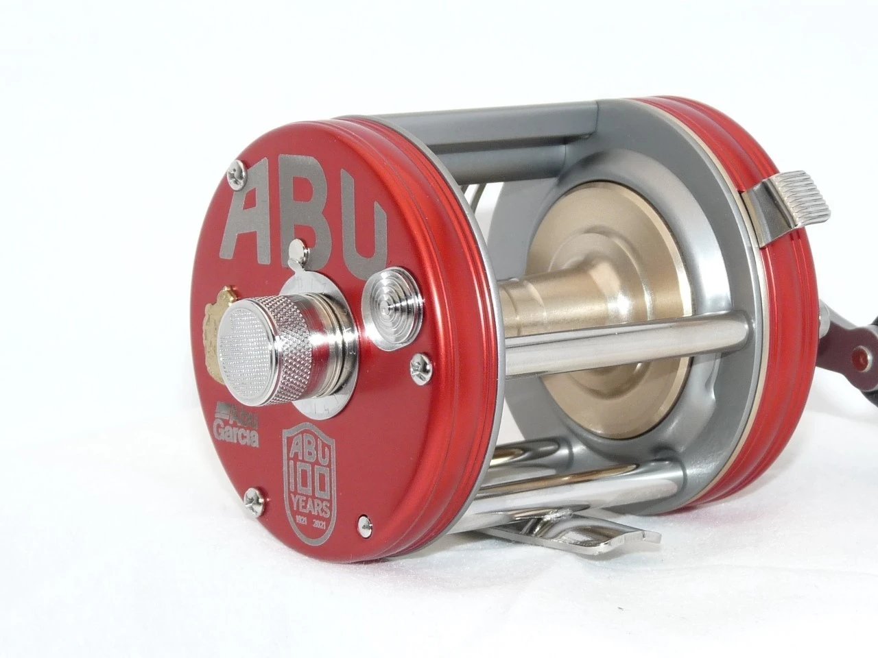 Abu Garcia Ambassadeur 6500CS -hyrräkela, 100vuotis -juhlakela (Vain Meiltä) 5 Abu Garcia Ambassadeur 6500CS -hyrräkela, 100vuotis -juhlakela (Vain Meiltä) - Image 3