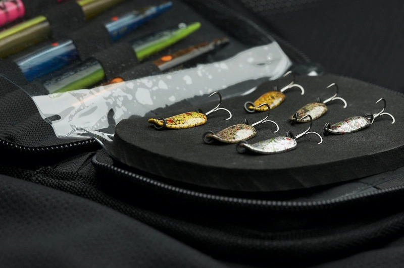 Savage Gear Zipper Wallet1 Holds 12 & Foam 5 Savage Gear Zipper Wallet1 Holds 12 & Foam - Image 3