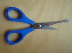 Pool12 Sakset Koukunirroittimella