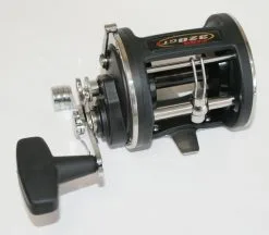 Penn 320GT2 Level Wind –hyrräkela+ Siima 0,45mm